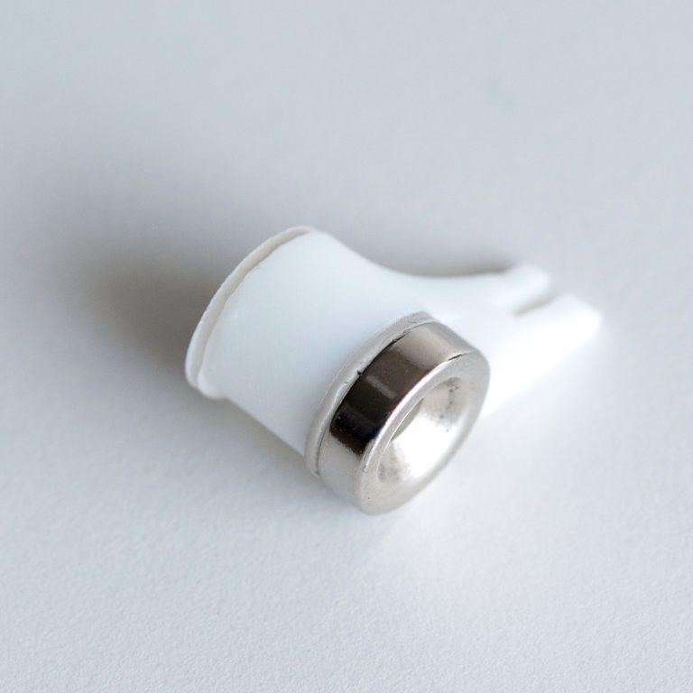 Attach Magnets